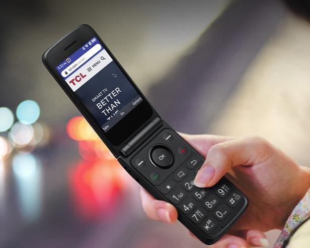 Это один из самых мощных кнопочных телефонов: представлен TCL Flip 4 5G