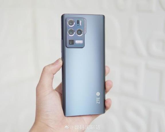 Дополнительные подробности о ZTE Axon30 Ultra